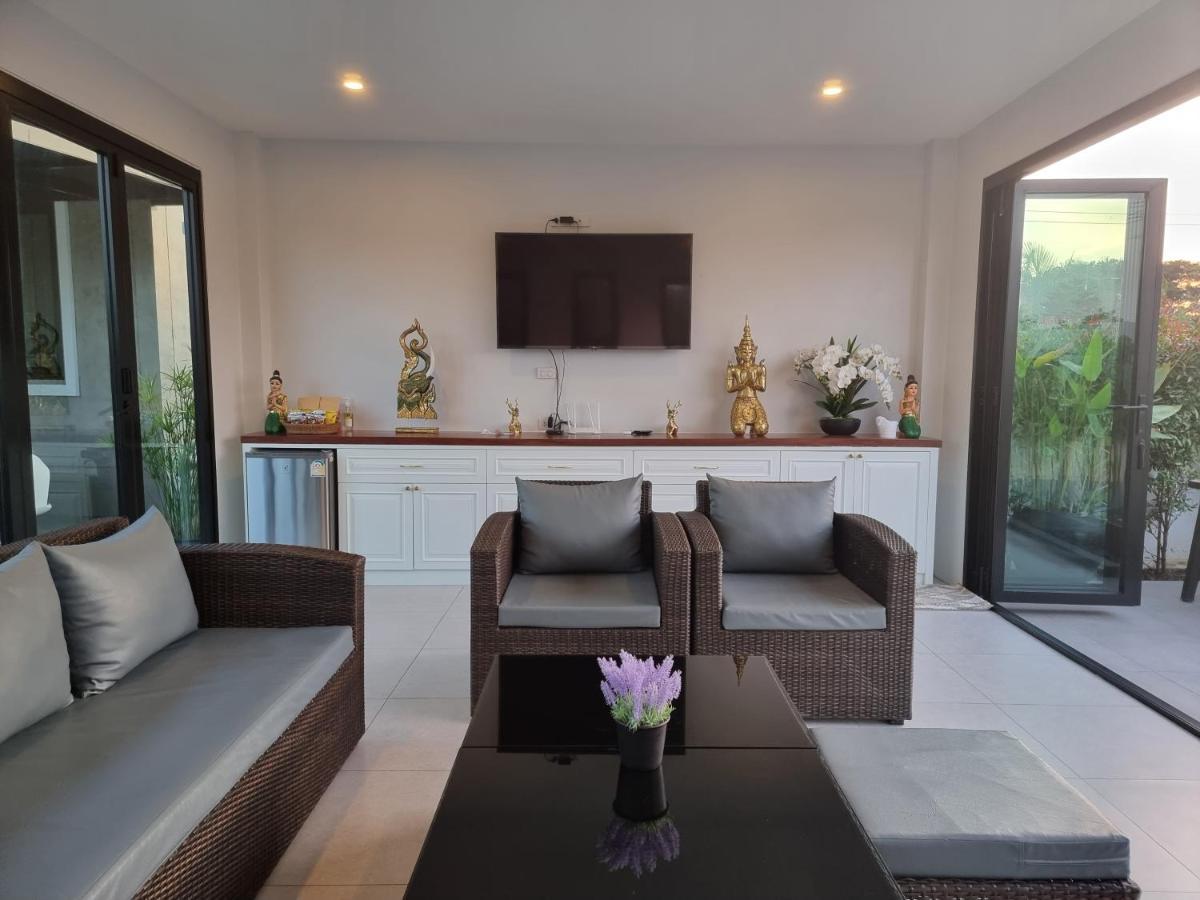 בורי ראם Baan Dalah Pool Villa מראה חיצוני תמונה