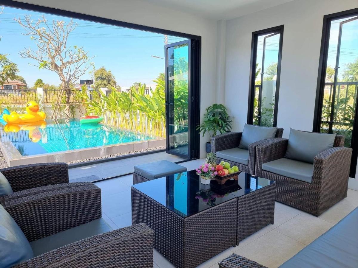 בורי ראם Baan Dalah Pool Villa מראה חיצוני תמונה