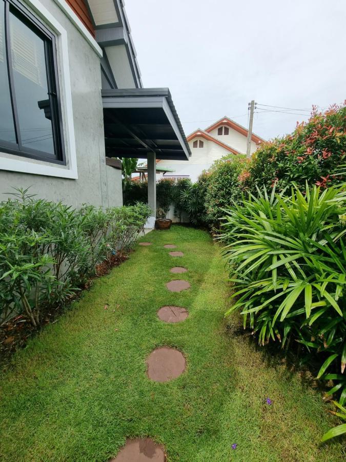 בורי ראם Baan Dalah Pool Villa מראה חיצוני תמונה